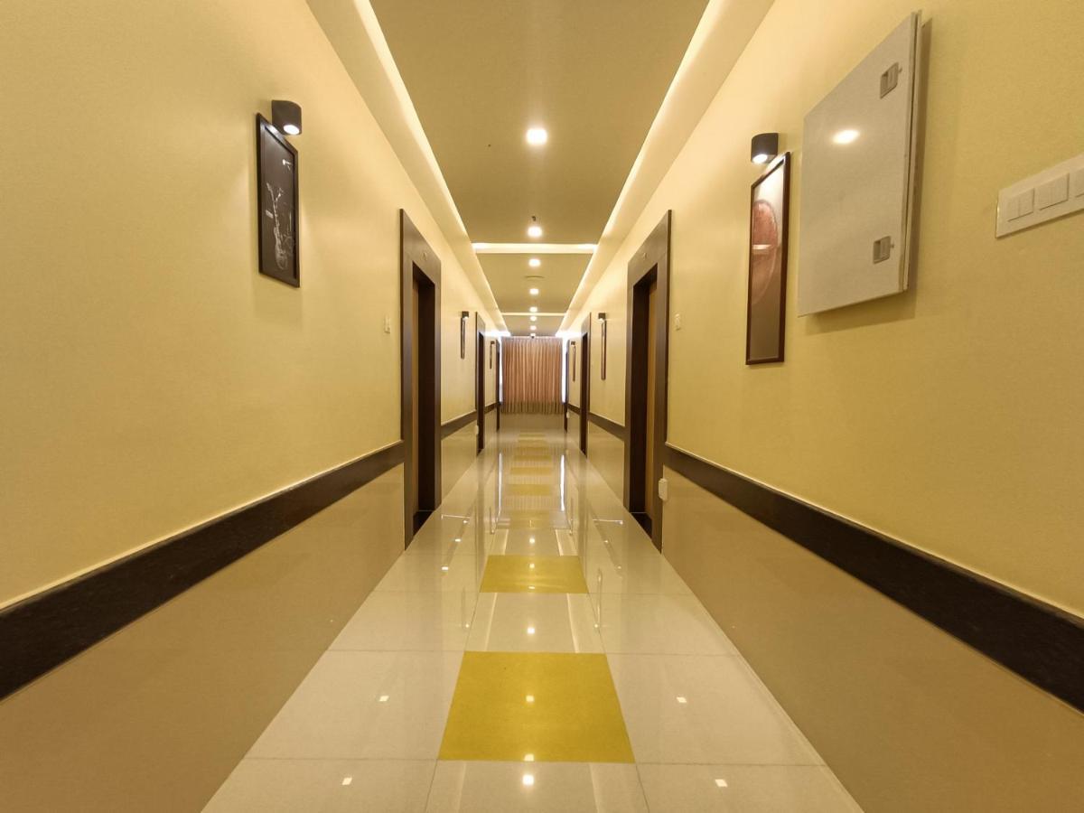 Sri Aswin Grand Hotel Nāmakkal Kültér fotó
