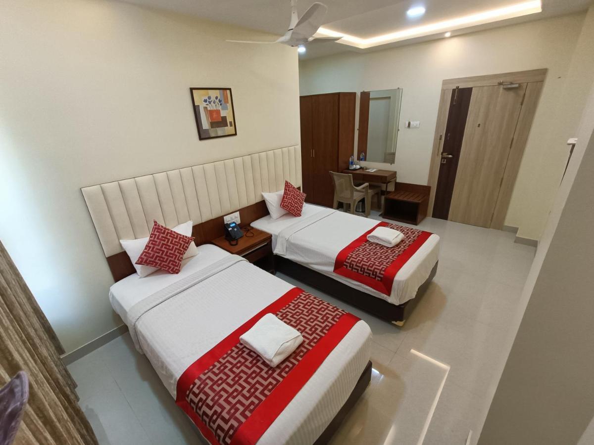Sri Aswin Grand Hotel Nāmakkal Kültér fotó