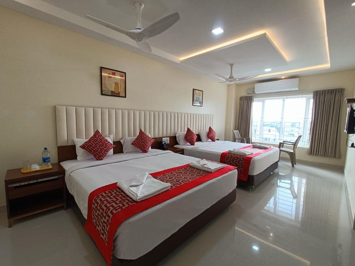 Sri Aswin Grand Hotel Nāmakkal Kültér fotó