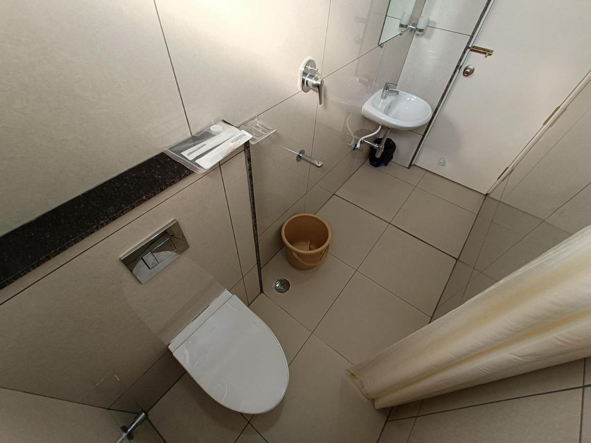 Sri Aswin Grand Hotel Nāmakkal Kültér fotó