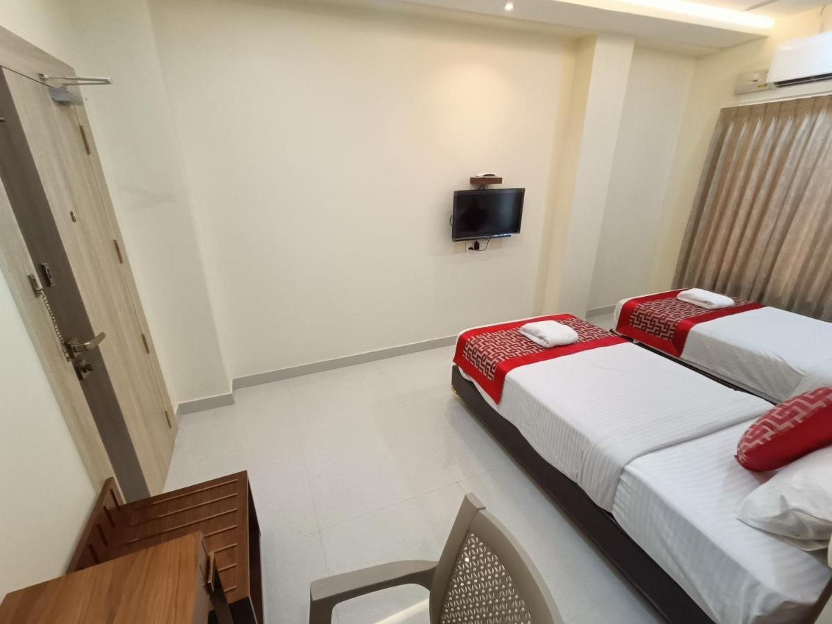 Sri Aswin Grand Hotel Nāmakkal Kültér fotó