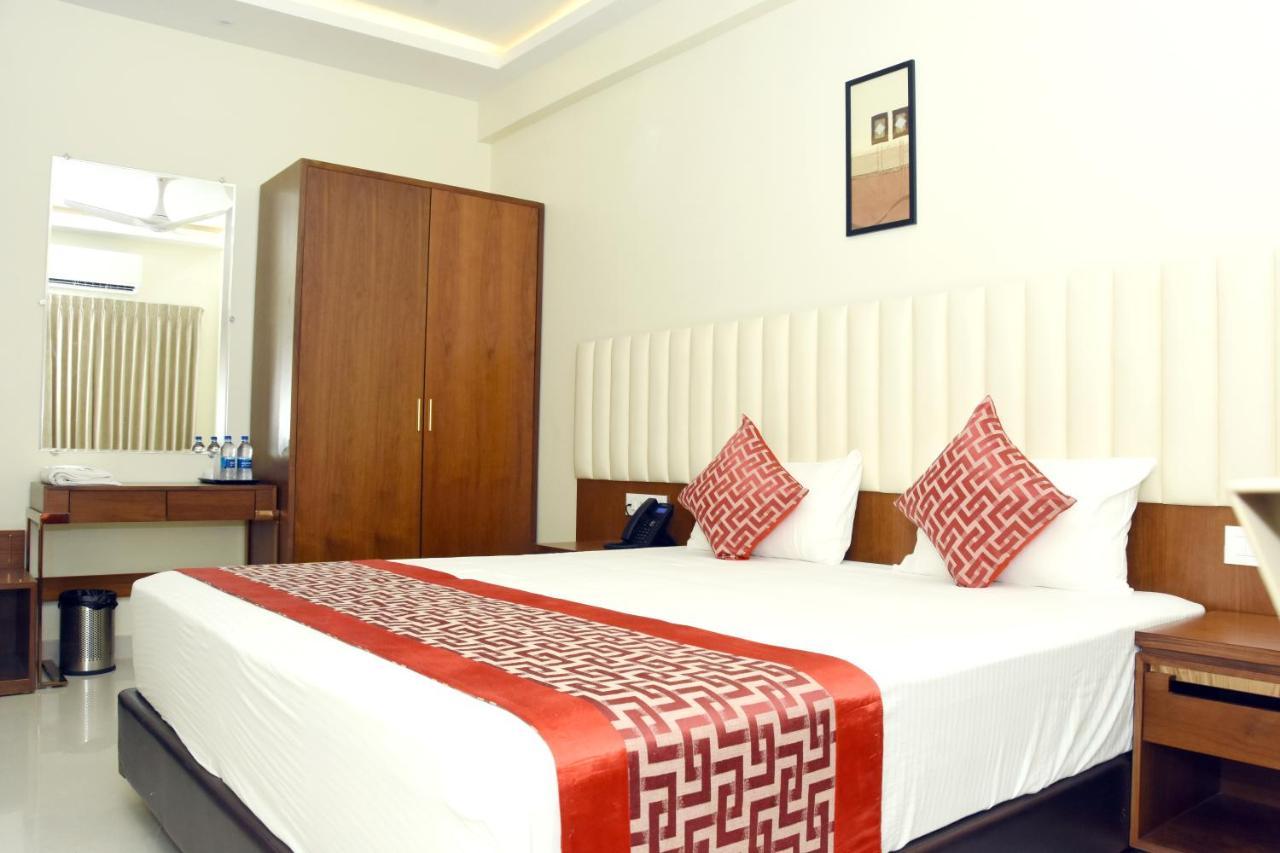 Sri Aswin Grand Hotel Nāmakkal Kültér fotó
